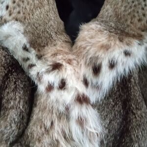 Gorgeous Vintage Lynx Fur Jacket Size M..